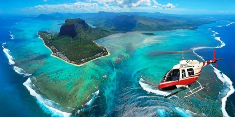 Underwater Waterfall-Helicopter Tour
